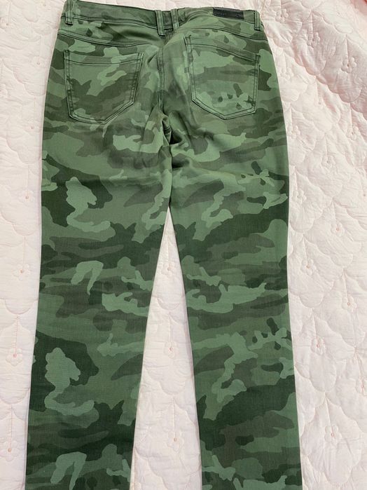 Джинсы любые за 10 000