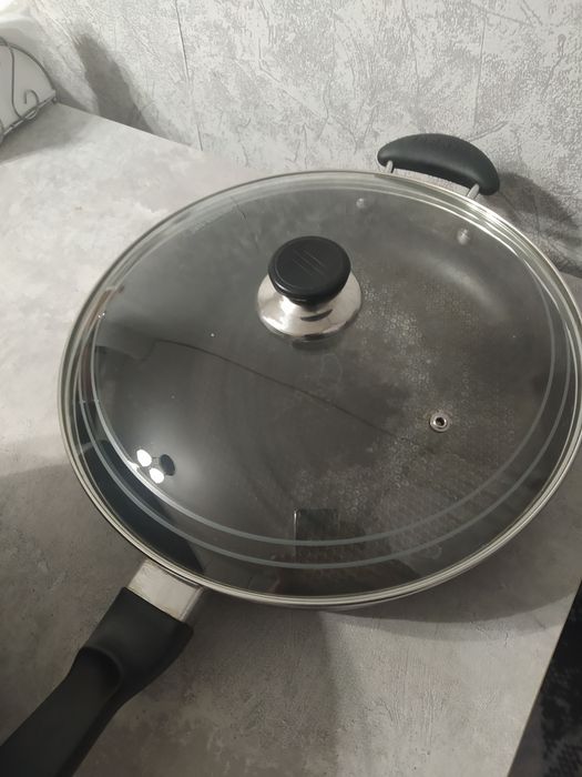 Сковорода большая