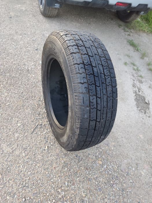 Продам 1шт всесезонку 15р