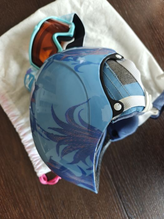 Ски каска Roxy с очила Rossignol