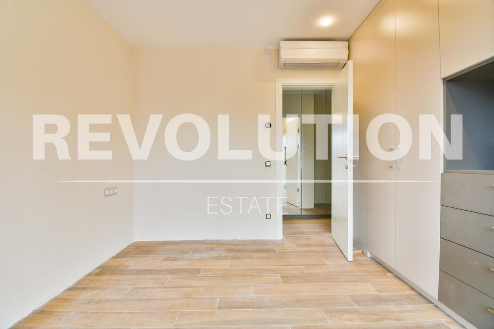 Дава се под наем Четиристаен апартамент в София, Изток - 100 кв.м за 1500 € - Снимка #4