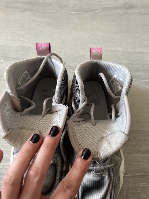 Bascheti Adidas gri/ alb  36 2/3