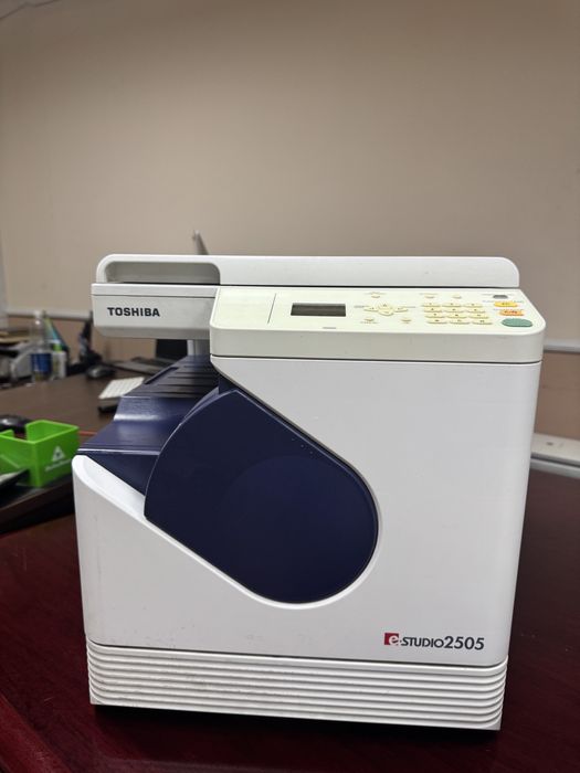 МФУ Toshiba e-STUDIO 2505 — принтер, копир, сканер для офиса