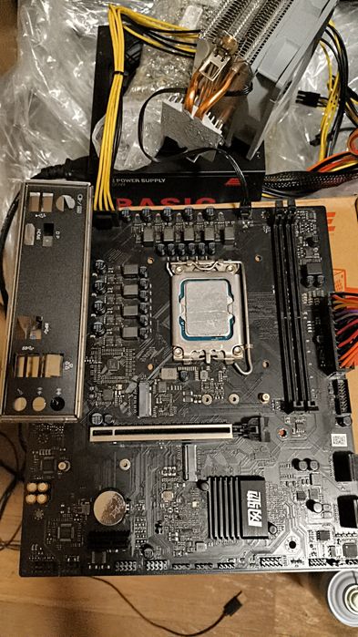 B660M Материнская плата