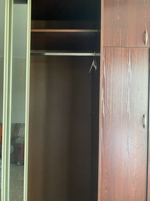 Шкаф для гостиной