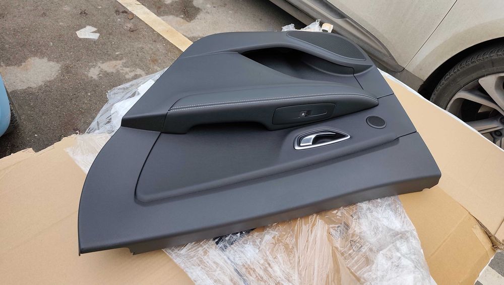 Тапет за задна дясна врата renault scenic / grand scenic IV