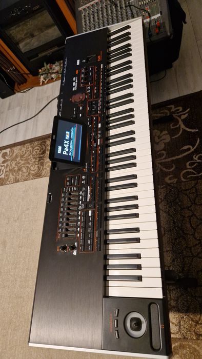 Vand Korg Pa 4 x