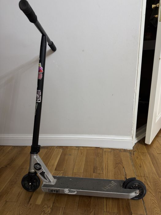 Limit трюковой самокат