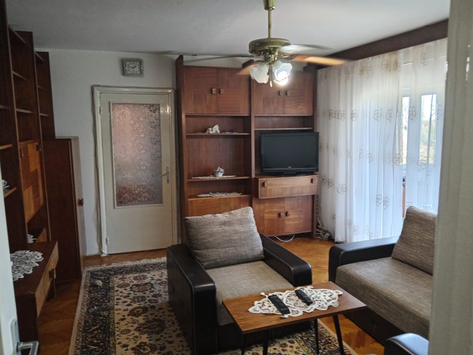 Închiriez apartament 2 camere