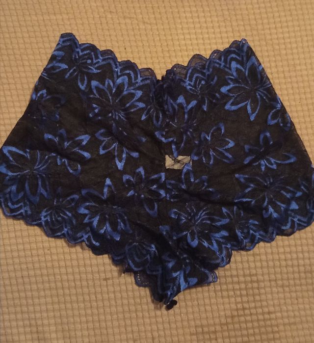 Chiloți ultra subțiri și transparent