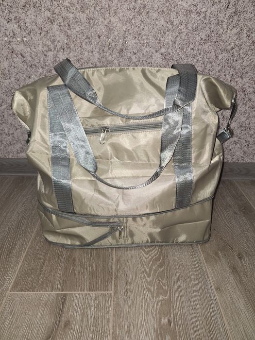 Продаю женские сумки