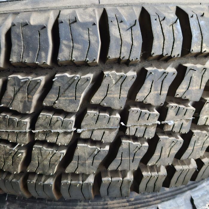 Продам шину с диском 25тыс