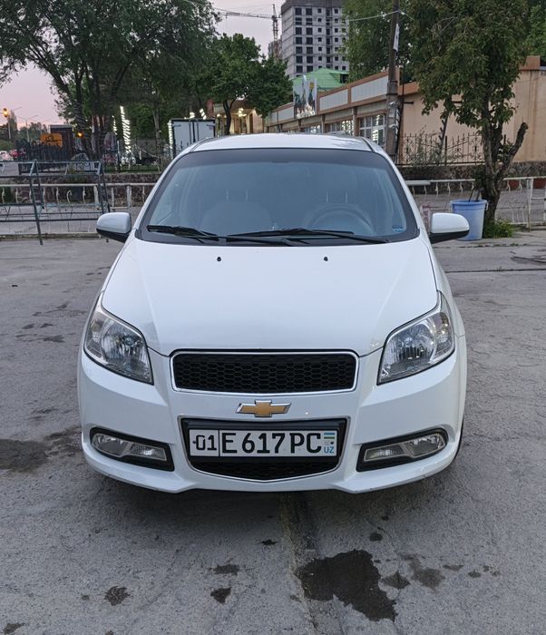 Срочно. Нексия 3 - 2018. Бежовый салон