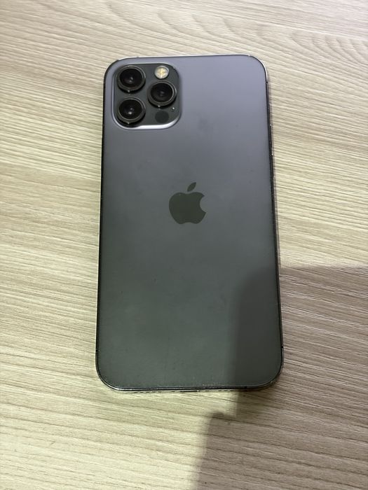Продам iPhone 12 pro