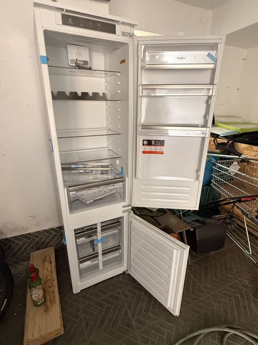 Frigider Whirlpool total no frost