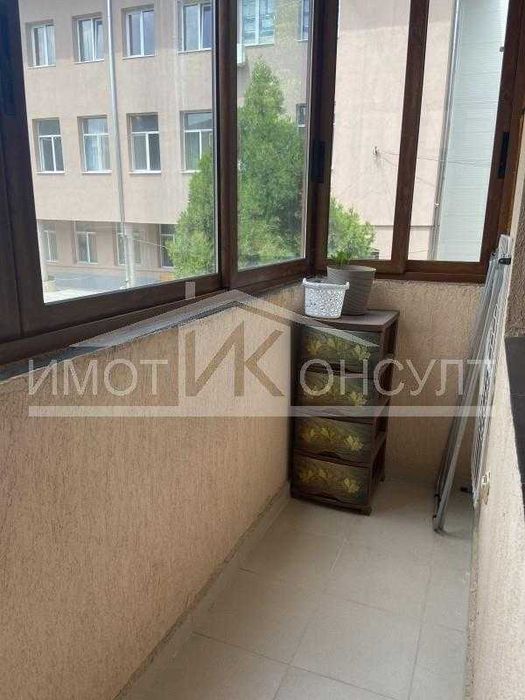 Дава се под наем Двустаен апартамент в Велико Търново, Център - 78 кв.м за 331.5 € - Снимка #5