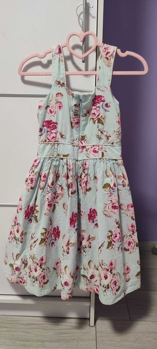 Продавам Детски Рокли
