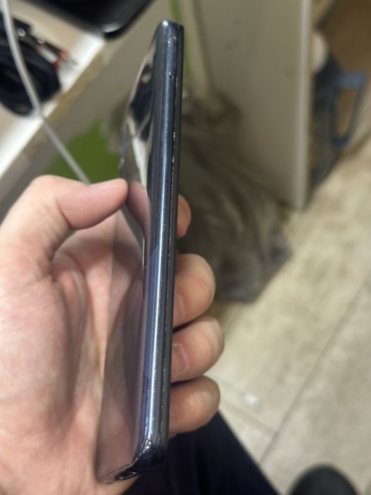 Самсунг а30s  продаю