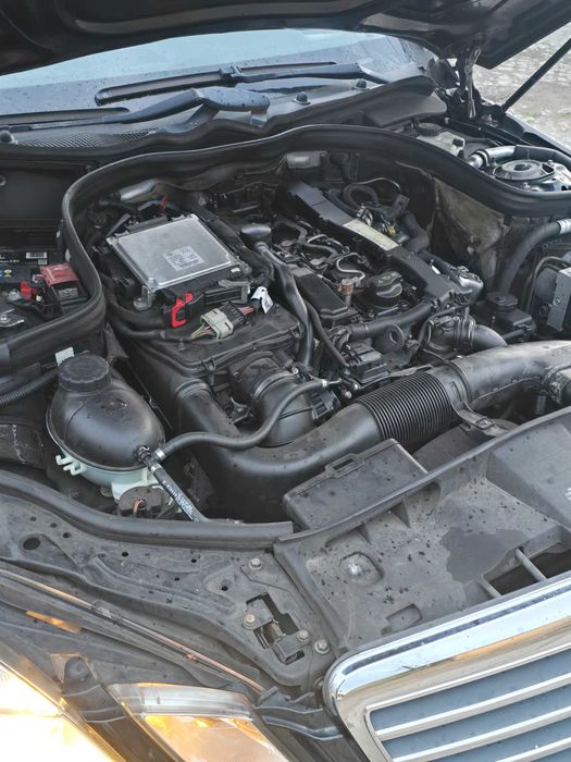 Mercedes w203 w204 w212 На части