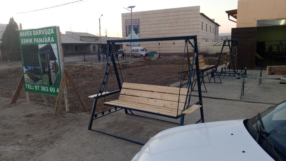 Kachelo ( Xankilchak, Sarinjaq ) sotiladi. Качели Саринжак сотилади со