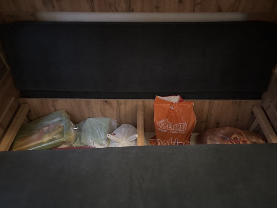 Двухэтажная кровать