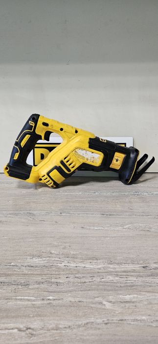 Dewalt Саблен Трион DCS367 18V.