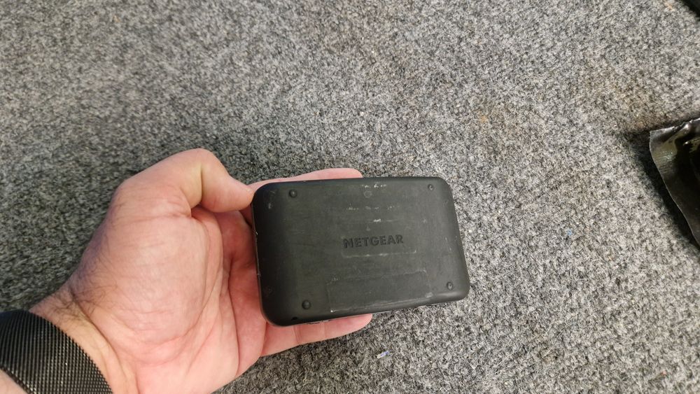 Hotspot Netgear AC810S  4G/LTE cat 11