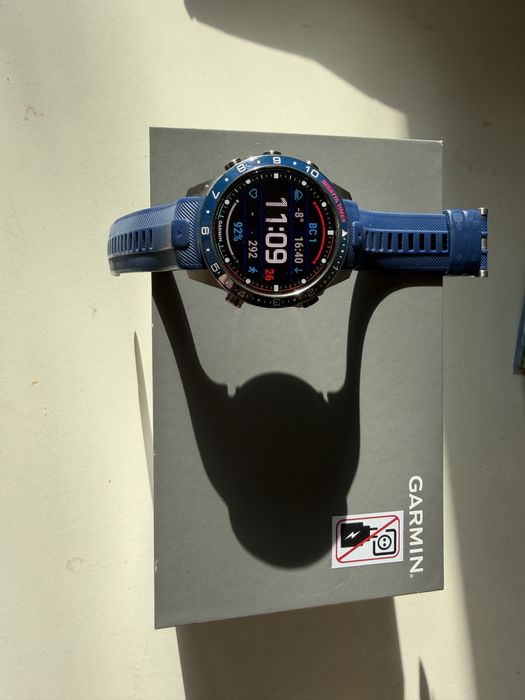 Смарт-часы Garmin MARQ Captain Gen 2