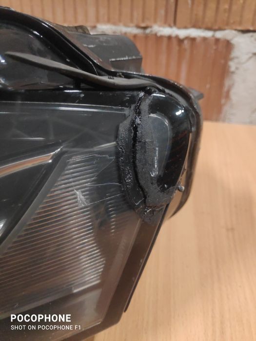 Ляв фар Audi A4 B8 Xenon 2010г / Ауди А4 Б8 2010г. Със Забележки!