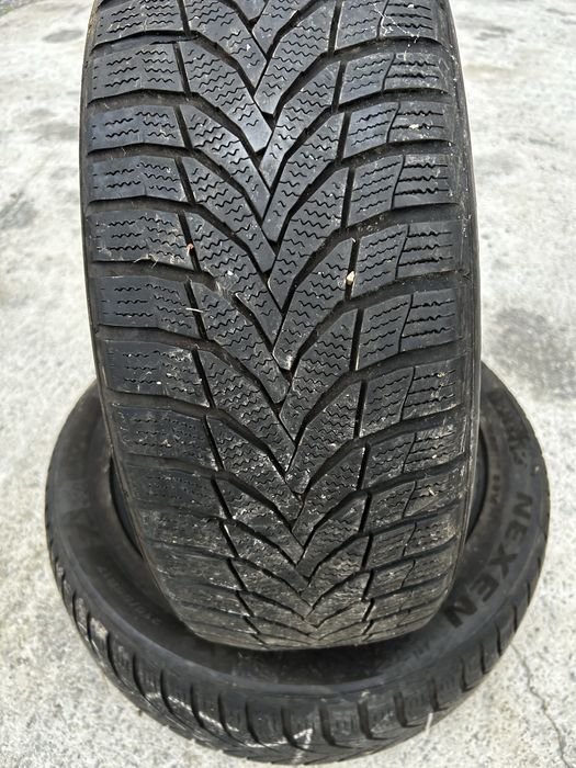 2бр Зимни гуми Nexen 215/55R17
