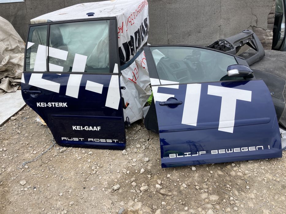 Врати за VW Тоаран 2003- 2010