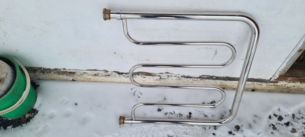 Продажа ванны для санузела.