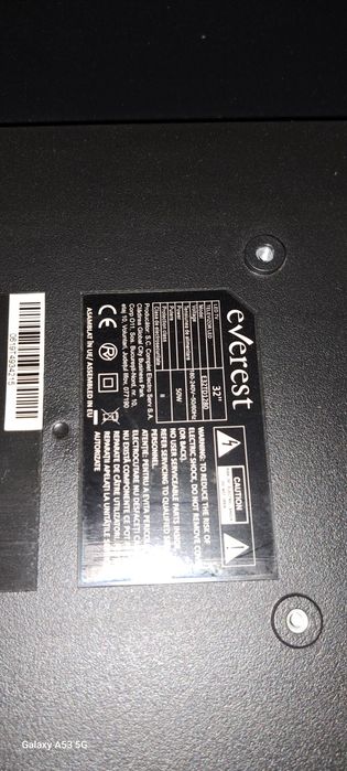 Vând - Dezmembrez 3 TV Led 32"