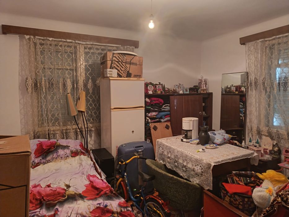 Vand apartament 2 camere etaj 1