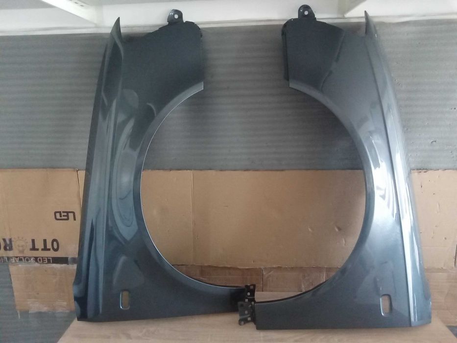 Aripa fata Audi A4 B7 04-2007 Gri inchis LX7Z STANGA DREAPTA Vopsite