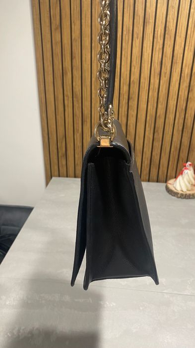 Черна чанта FURLA Metropolis