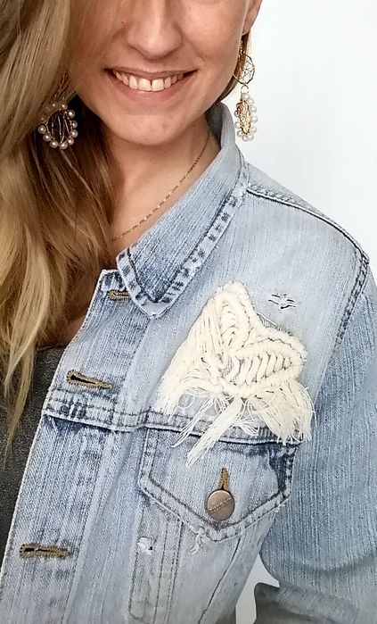 Ръчно изработена декорация на яке