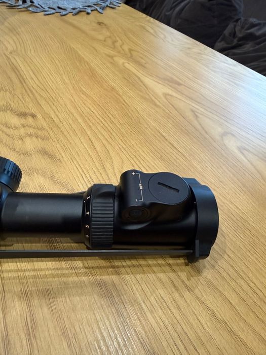 Оптика NIKON MONARCH 7 IL 1.5-6X42