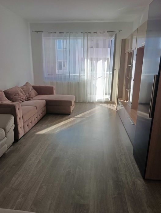 Închiriez apartament 2 camere