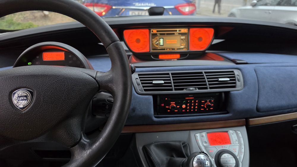 Lancia Phedra,2,2 diesel,piele,Navi,usi electrice