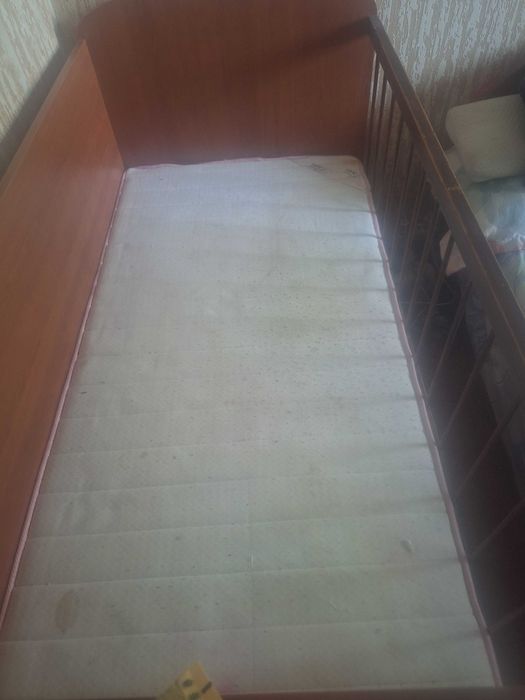 Детско  легло почти ново