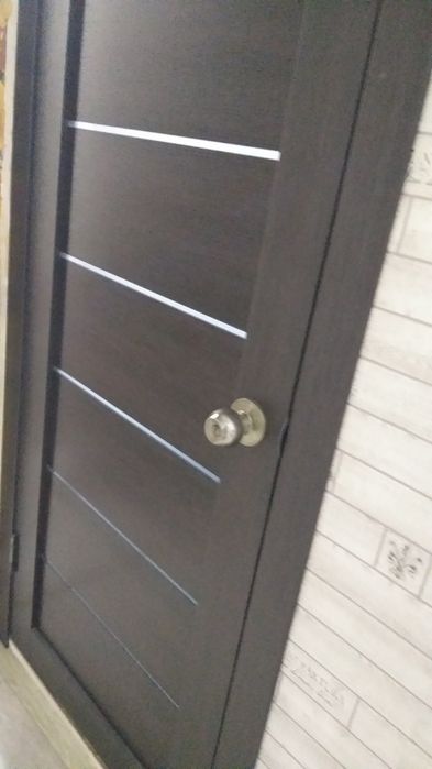 Срочно продам двери