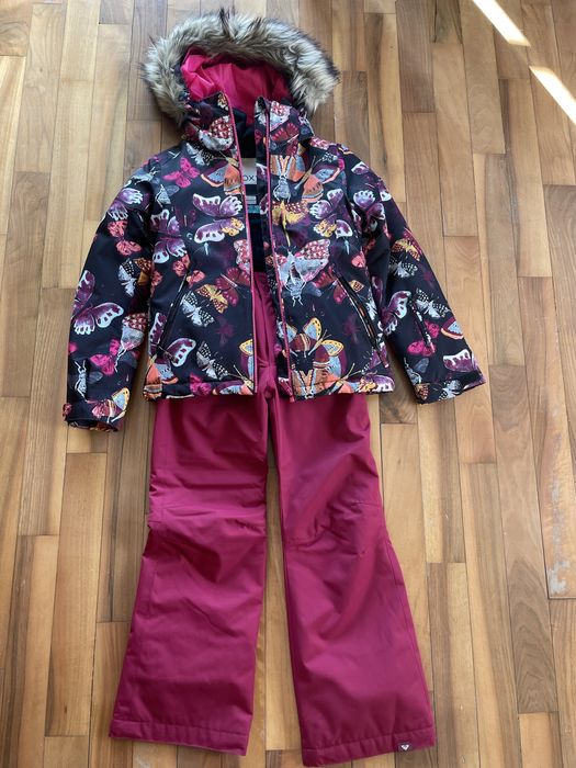 Детски ски екип Roxy от две части за общо 140 лева
