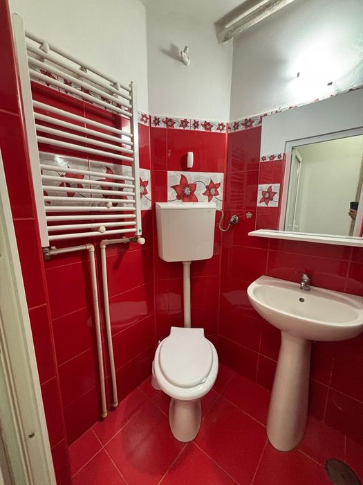 Apartament 2 camere de inchiriat-Centrala proprie--Metrou Gorjului