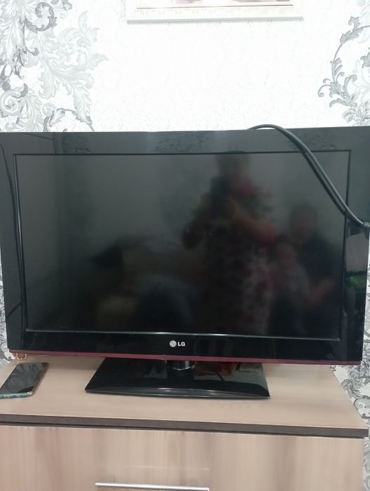 Телевизор  подставка