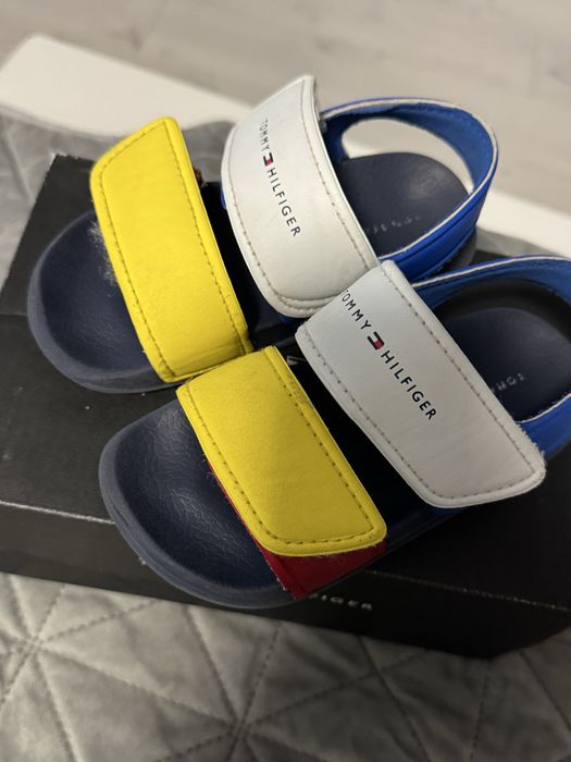 Сандали Tommy Hilfiger 27 номер