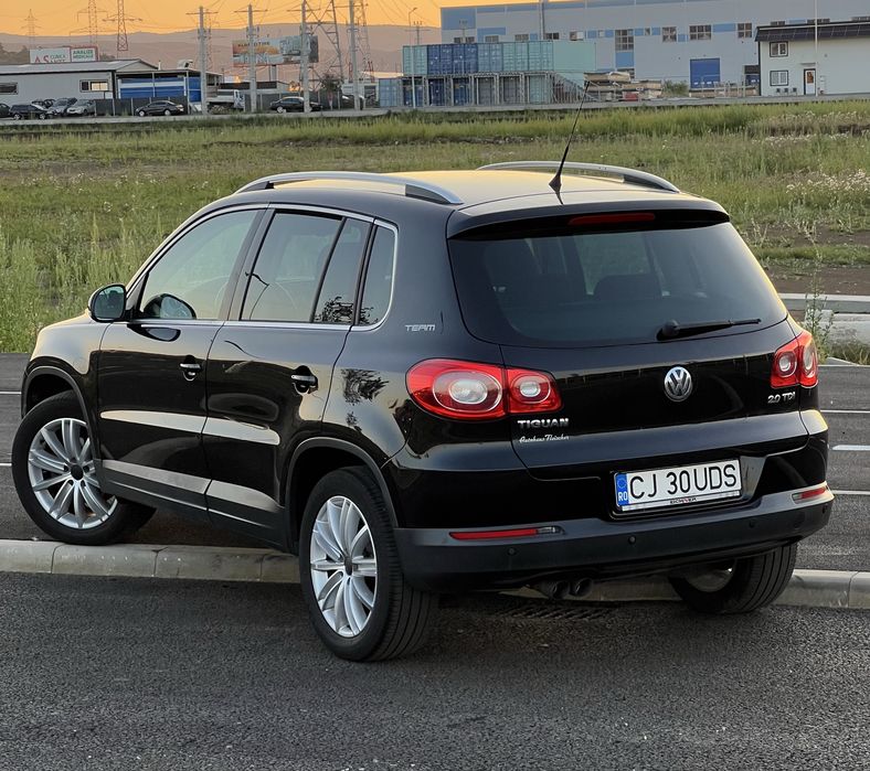 VOLKSWAGEN Tiguan 2011 — imagine 3