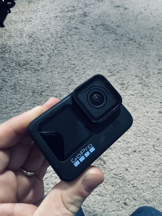 Gopro 11 cu doua baterii