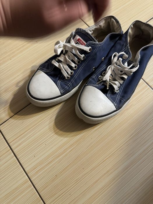 Кецове converse и дамски маратонки