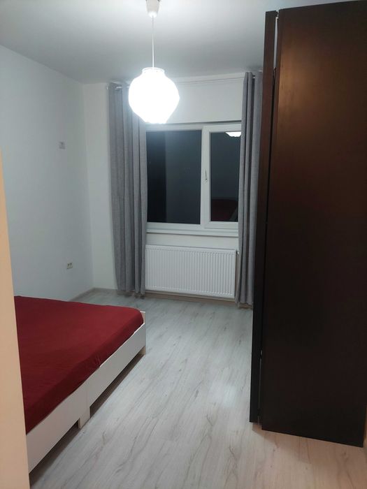 Vand garsonieră cu loc de parcare privat/direct proprietar